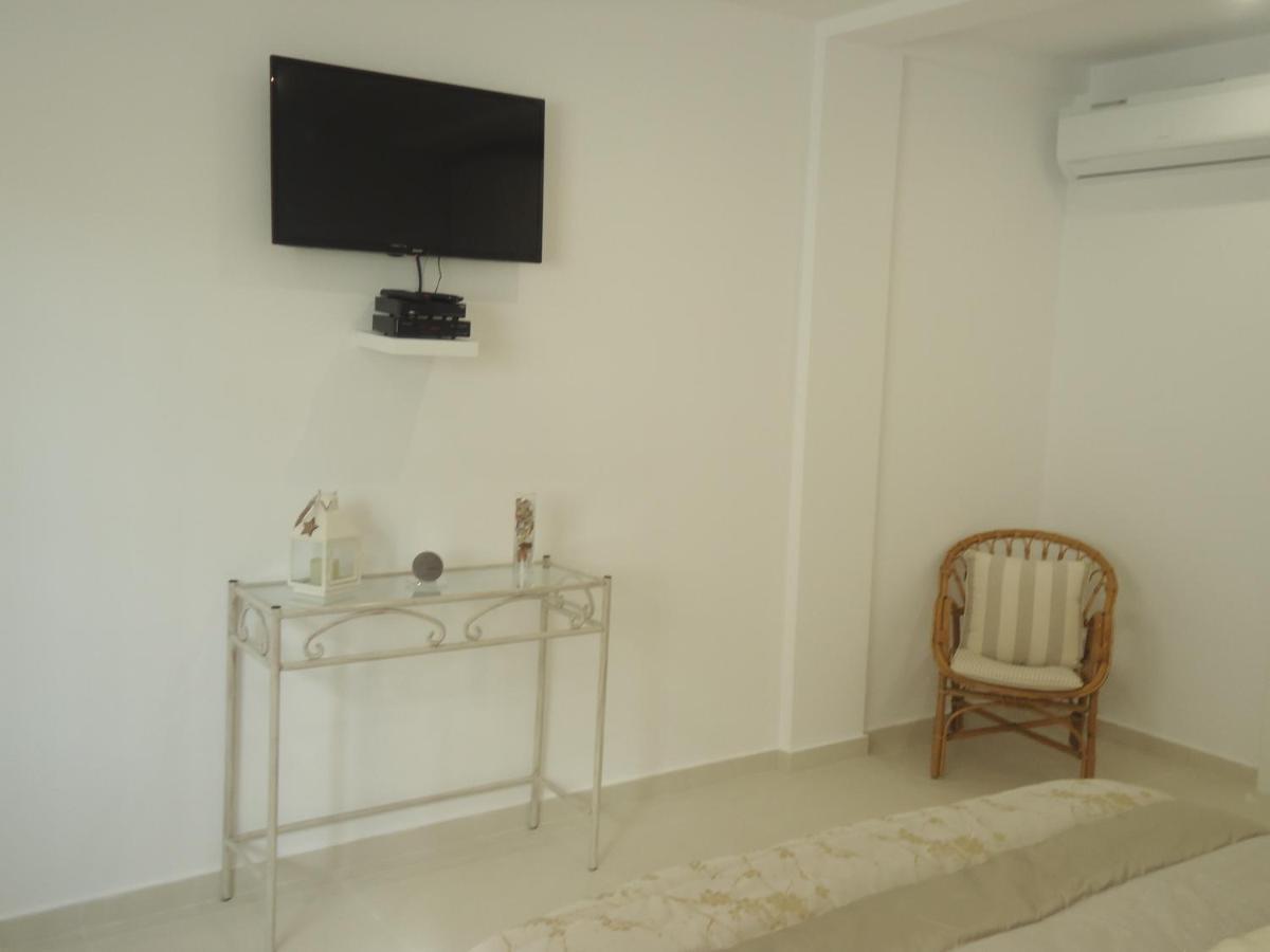 Vivenda L'Olivier Bed & Breakfast Quarteira Luaran gambar